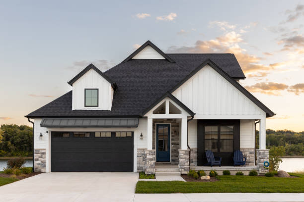 Best Asphalt Shingles Roofing  in Silverton, OR